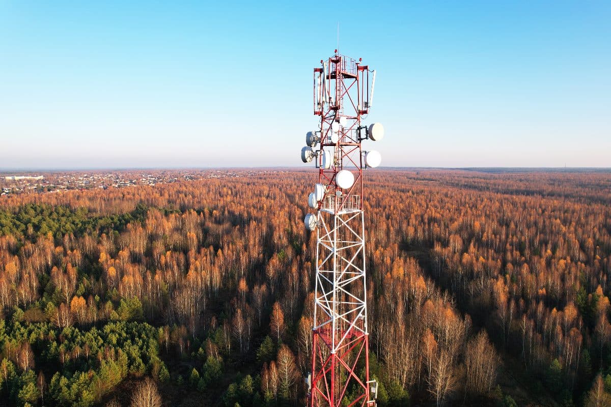 Déploiement de la 5G : bientôt 55 000 antennes partout sur le territoire