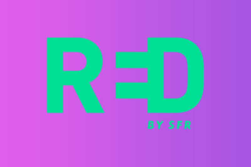En ce moment les frais de mise en service sont offerts avec la RED Box.