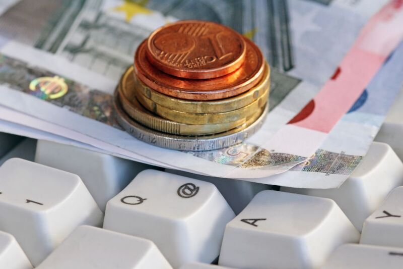     Fibre optique : il ne reste plus que deux box internet à moins de 20€
