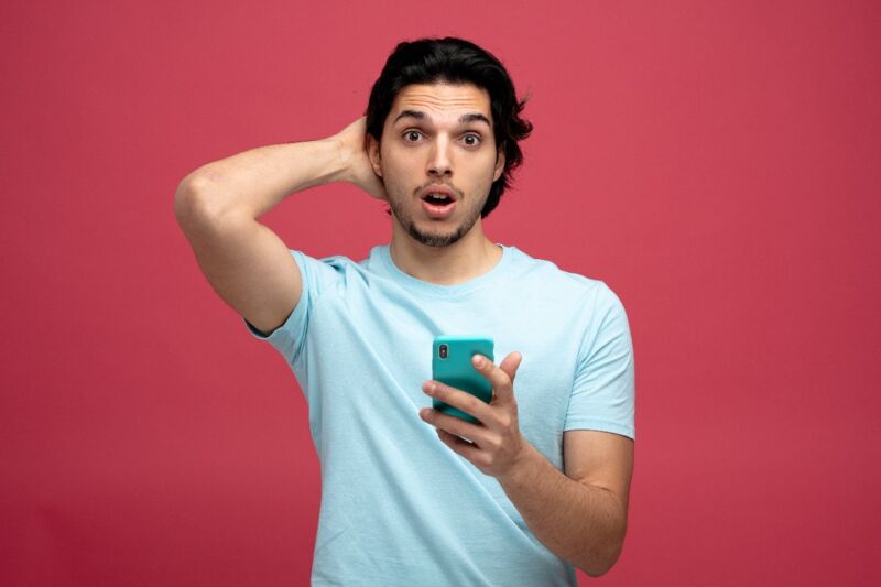 Homme surpris par le forfait bouygues