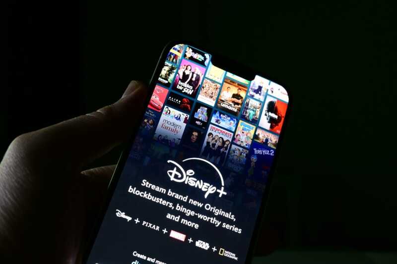 Disney+ est à 1,99€/mois chez SFR.