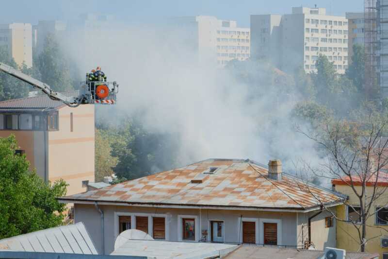 Un feu de cheminée peut dégénérer