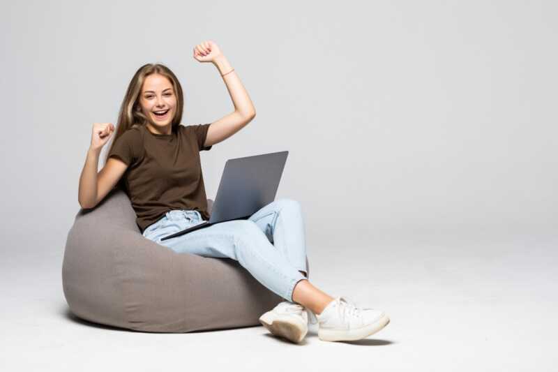 La B&YOU Pure fibre est à prix réduit.