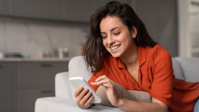 La 5G Orange au meilleur prix (et la carte SIM à 1€) : cet opérateur pulvérise ses concurrents