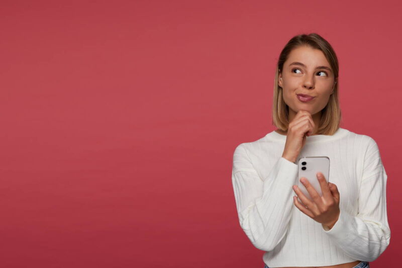     Voici notre Top 3 des meilleurs forfaits mobile 4G sur le réseau SFR
