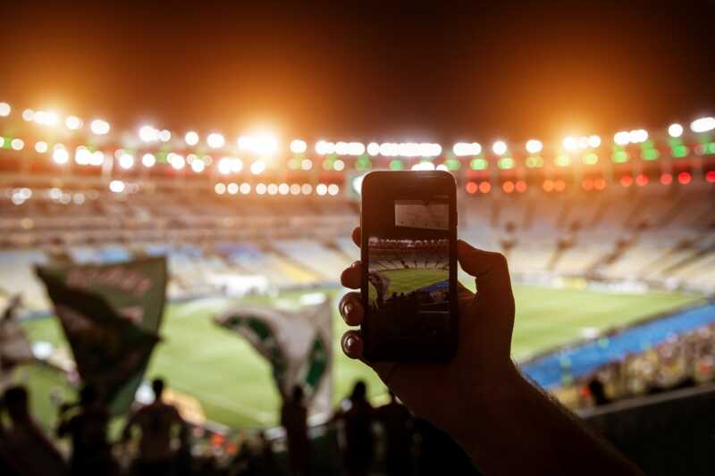 Ce forfait 5G de Sosh fait désormais (presque) jeu égal avec Free