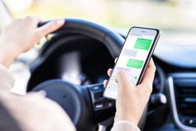     Internet mobile : 100% des autoroutes françaises devront être couvertes en 5G d'ici 6 mois
