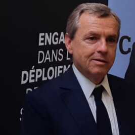     Alain Weill, PDG de SFR : 