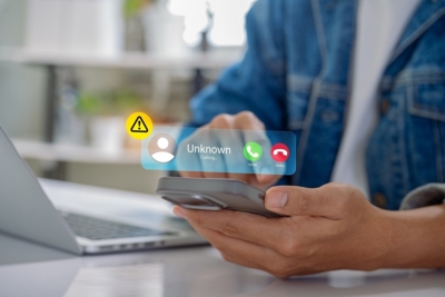 Les arnaques téléphoniques les plus courantes en 2025 (et comment les éviter)