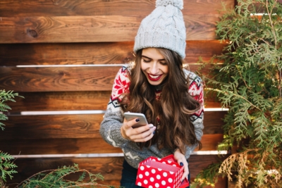 Pendant que ses concurrents fêtent Noël, cet opérateur dégaine un forfait unique en son genre