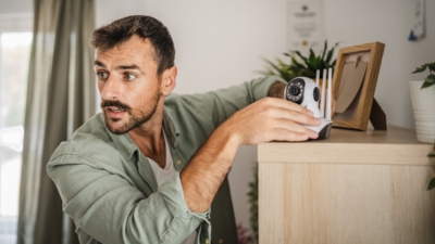 Une caméra à 30 euros peut-elle remplacer un système d’alarme ?