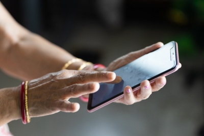 Avec son forfait 5G 200 Go à moins de 10€ sur le réseau Orange, cet opérateur met le turbo et sème la concurrence