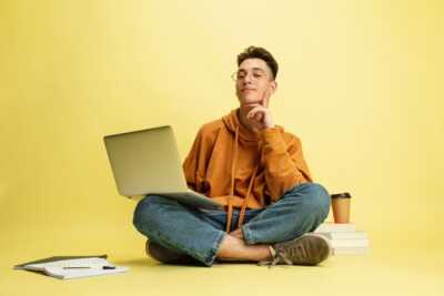     Fibre optique : cette box internet est à moitié prix.... mais seulement pendant quelques jours encore
