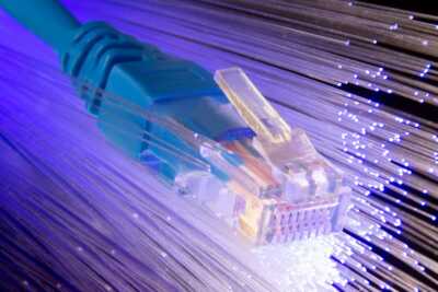     Ces box internet ultra rapides sont sans engagement - vous risquez quoi à les essayer ?
