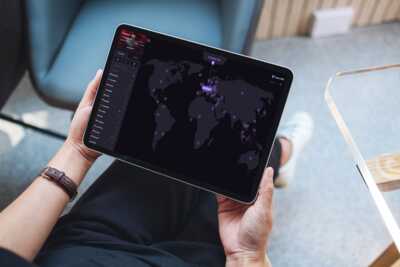     VPN : ce fournisseur a plus que doublé son infrastructure en un an et devient l'un des plus rapides du monde
