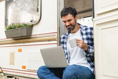     La box de RED by SFR est une offre tout-terrain - voici pourquoi !
