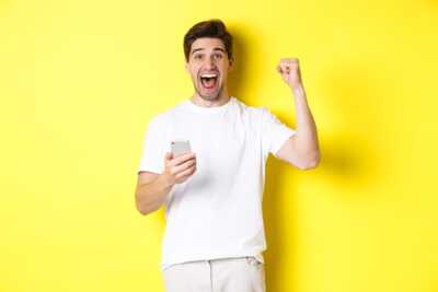     Sosh, Cdiscount Mobile ou encore Bouygues Telecom : les meilleurs bons plans mobile de la semaine se trouvent ici
