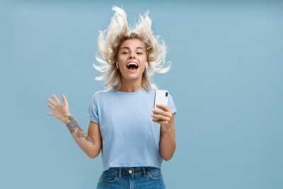     Face à la pression de la concurrence, Free contraint d'améliorer son forfait mobile
