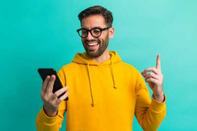     Forfait mobile : ces opérateurs viennent de lancer de nouveaux forfaits à prix réduit et ça serait dommage de passer à côté !
