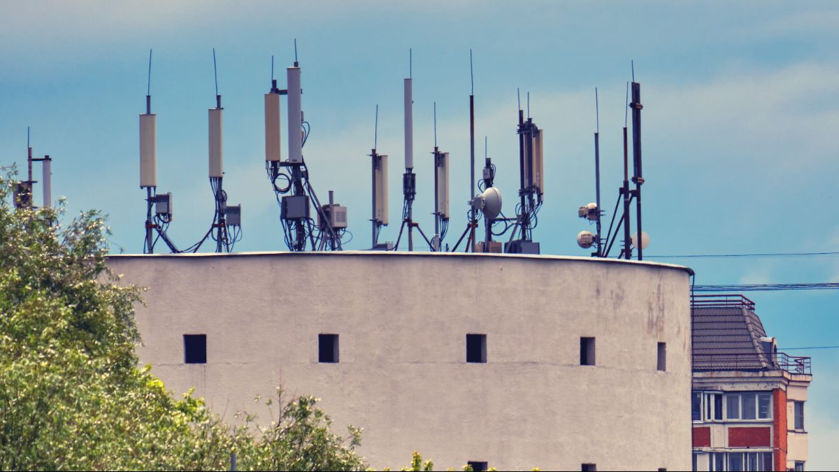     Free prêt à déployer la 5G dans les 2,1 GHz : ce que ça change pour vous
