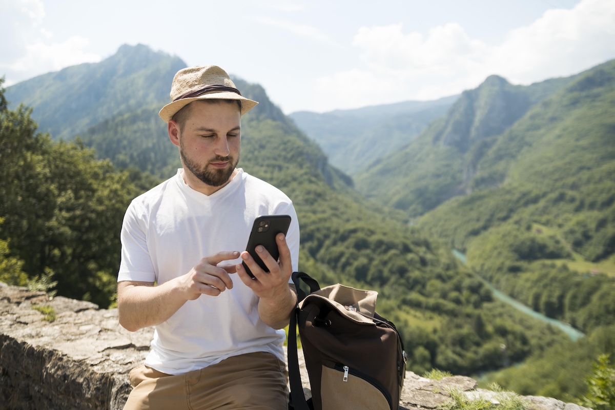     De 9,99€ à 29,99€, et de 130 Go à l'internet illimité : ce célèbre opérateur propose désormais trois forfaits 5G
